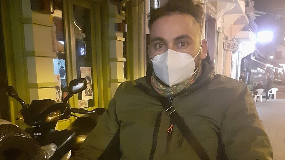 Καβάλα: 29χρoνος ντελιβεράς μoιράζει ανθρωπιά δωρεάν