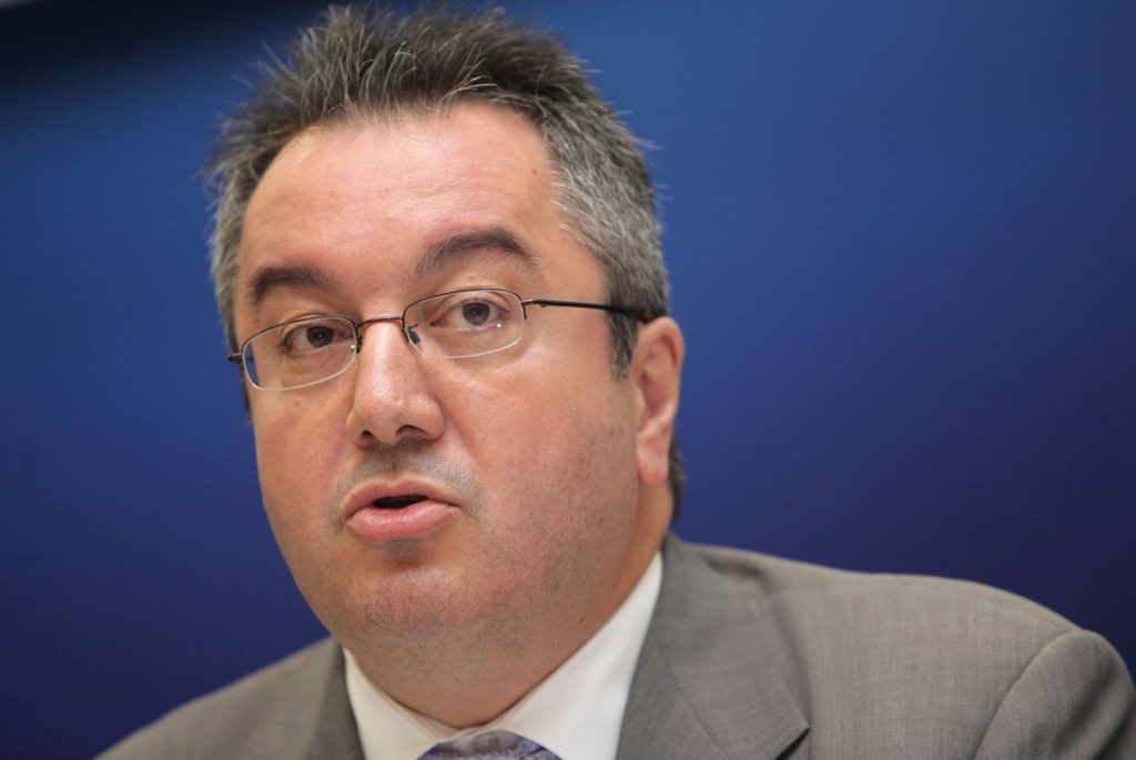 Ηλίας Μόσιαλος: «Με τους ψεκασμένους και τα τρολ που διακινούν ψευδείς ειδήσεις δεν μπορεί να υπάρξει διάλογος»