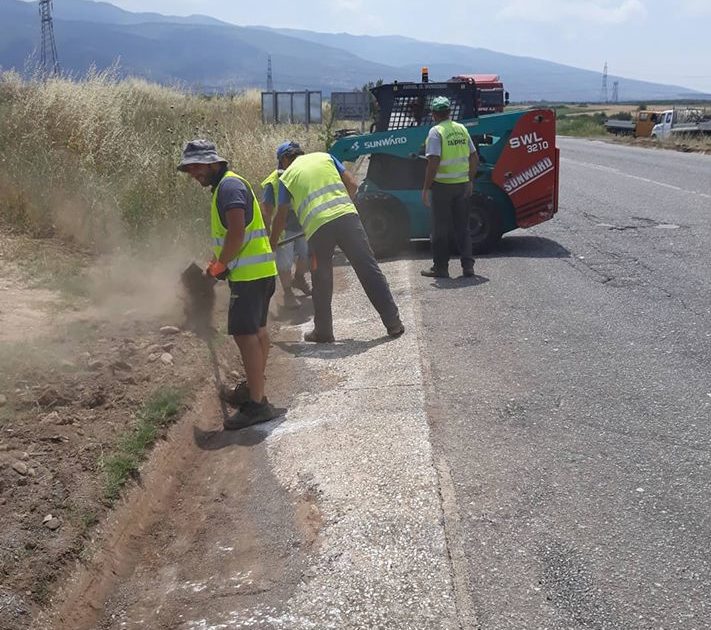 Ζητούνται εργάτες εξοικειωμένοι με έργα δρόμων