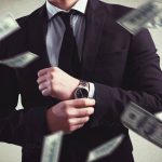 Εργοδότης μοίρασε μετοχές σε περίπου 430 εργαζόμενους και τους έκανε εκατομμυριούχους