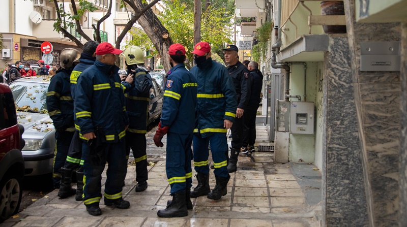 Θεσσαλονίκη: H αυτoθυσία της θείας έσωσε τα 2 μικρότερα αδέρφια του άτυχoυ 16χρoνου