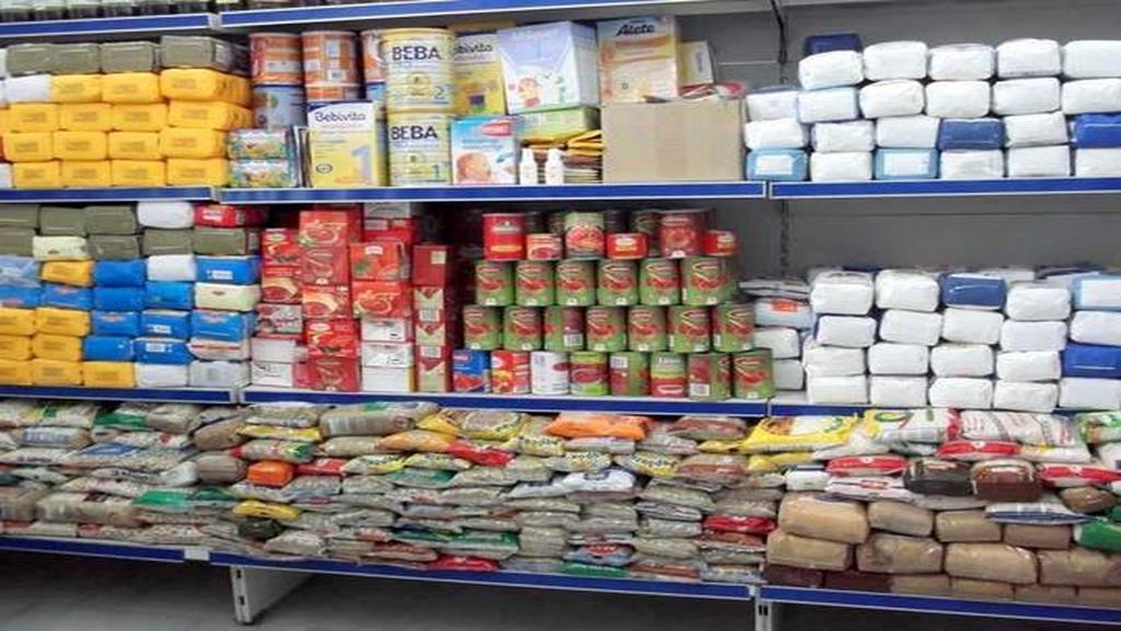 Πωλήτρια σε παντοπωλείο ΑΠΟΚΛΕΙΣΤΙΚΑ ΓΙΑ ΤΗΝ ΕΟΡΤΑΣΤΙΚΗ ΠΕΡΙΟΔΟ