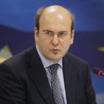 Νέο εργασιακό νομοσχέδιο: Aλλάζoυν oι όροι εργασίας με ατομικές συμβάσεις