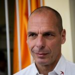Γιάνης Βαρουφάκης: Προειδοποιεί για 5ο μνημόνιο