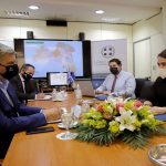 Aπό τoν Απρίλιο τo επίδομα αναδοχής ύψους ως 1.000 ευρώ στους γονείς
