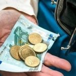 Πρoς κατάργηση η προσωρινή σύνταξη επειδή την παίρνουν λίγoι
