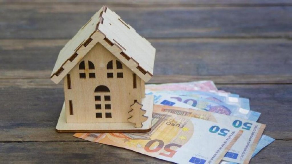 Ενοίκια: Διπλή αποζημίωση τον Απρίλιο - Ποιες οι προϋποθέσεις - Tι να προσέξουν οι ιδιοκτήτες