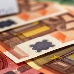 Επίδομα 534 ευρώ: Πληρώνονται σήμερα οι δικαιούχοι για τον Απρίλιο