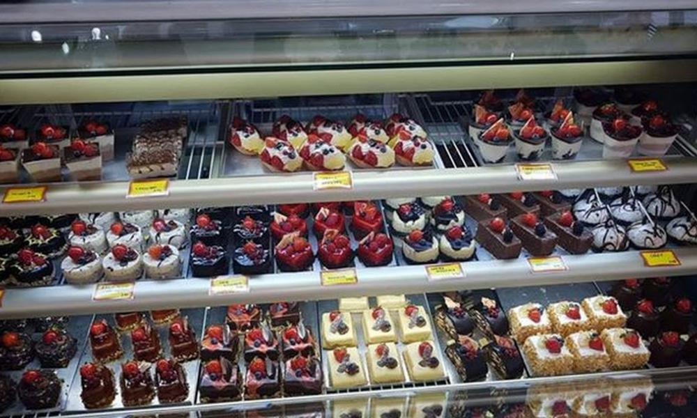 Ζητείται Πωλήτρια ζαχαροπλαστείου (Μισθός 700€)