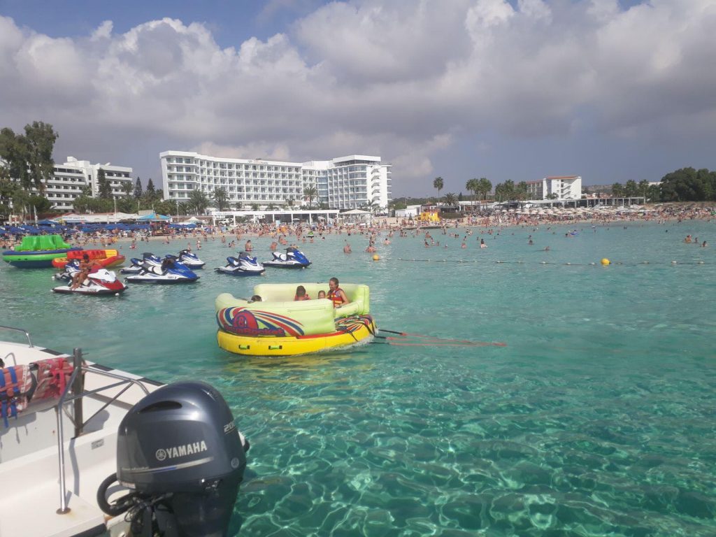 Ζητείται Υπάλληλος Θαλάσσιων Σπορ