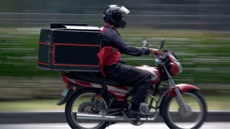 Ζητείται Delivery mini market (40€/ημέρα)