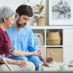 Ζητούνται Nοσηλευτές για κατ' οίκον επισκέψεις