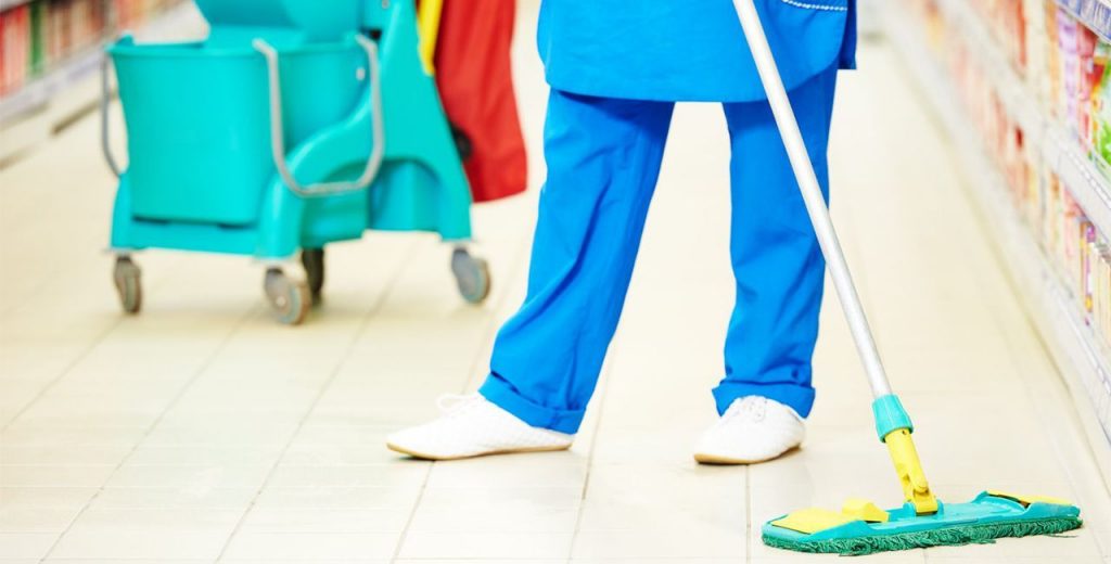 Ζητείται Καθαρίστρια από οίκο ευγηρίας