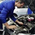 Ζητείται Μηχανικός Αυτοκινήτων σε συνεργείο (Μισθός 1.100€)