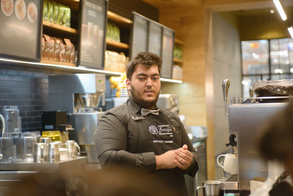 Ζητείται Νυχτερινός Ταμείο - Barista σε 24h Take Away - Ψιλικών