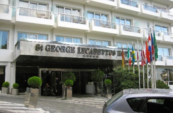 Ζητούνται Καμαριέρες, Καθαρίστριες / Βαλέ - γενικών καθηκόντων στο St. George Lycabettus