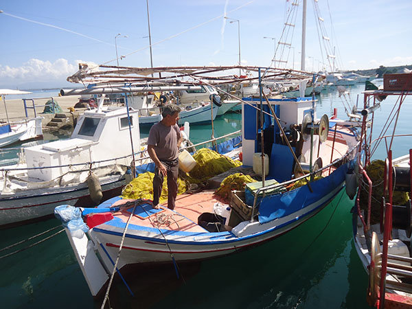 Ζητείται Ψαράς για Παράκτια Αλιεία