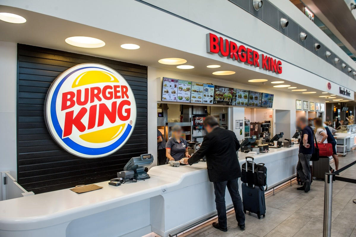 Ζητούνται Ταμίες από τα Burger King
