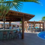 Ζητείται Κοπέλα για pool bar (Μισθός 1.000€ + διαμονή, φαγητό)