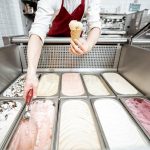 Ζητείται Πωλητής -ρια για gelateria (Μισθός 1.300€)