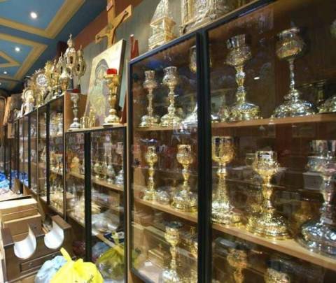 Ζητείται Πωλήτρια από κατάστημα με εκκλησιαστικά είδη