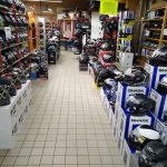 Ζητείται Νέος σε βιοτεχνία με αξεσουάρ μοτοσυκλέτας