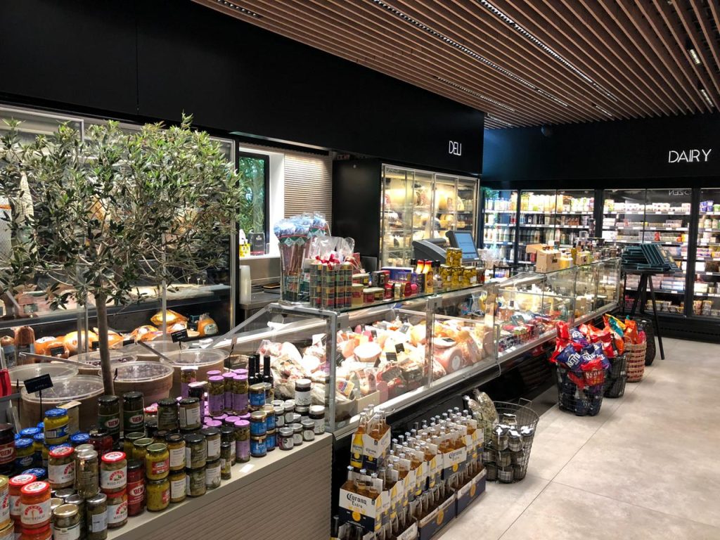 Ζητείται Πωλήτρια για κατάστημα Delicatessen & Patisserie Ipirotissa