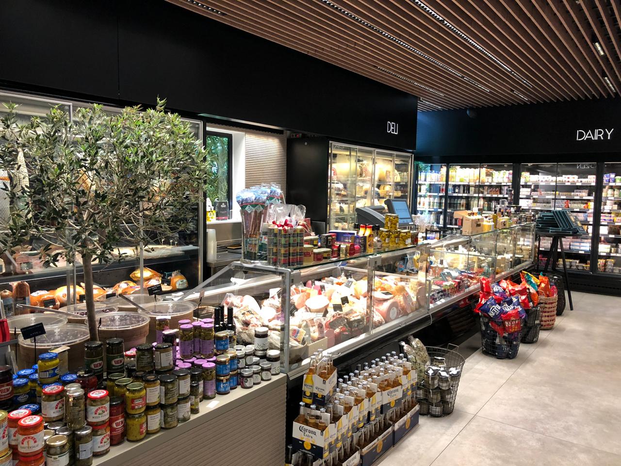 Ζητείται Πωλήτρια για κατάστημα Delicatessen & Patisserie Ipirotissa