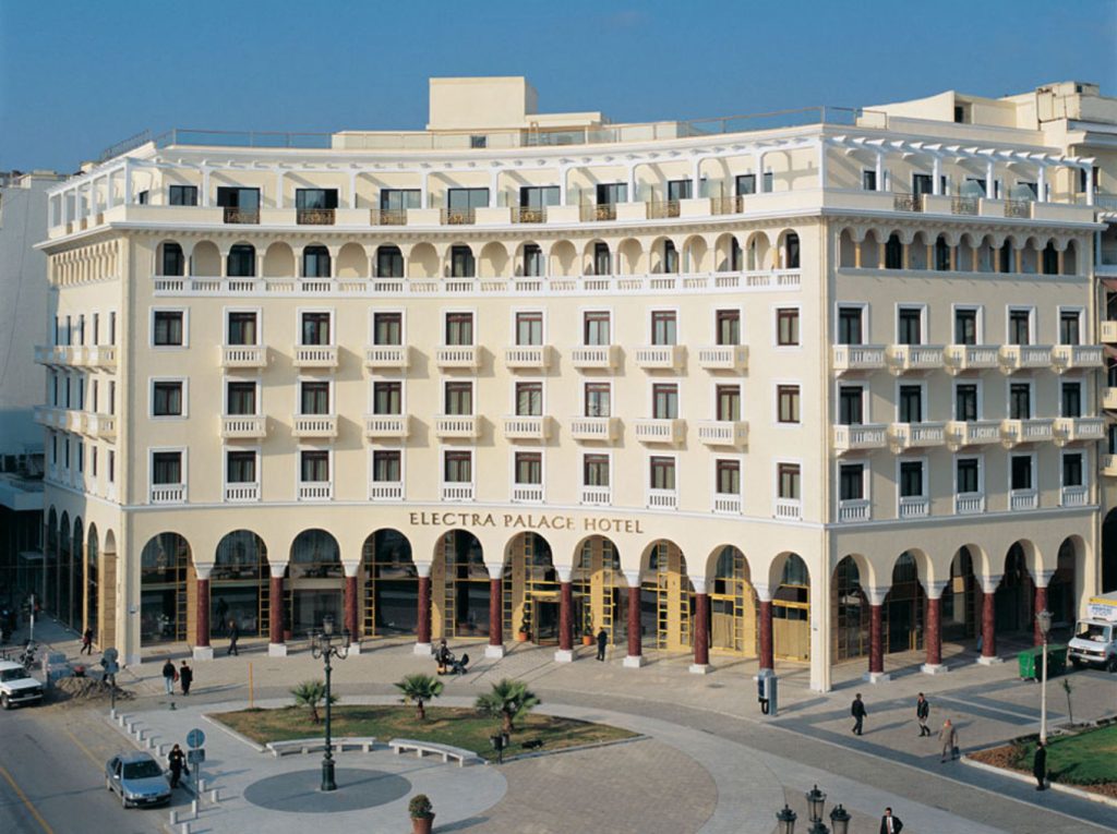 Ζητείται συντηρητής από το ξενοδοχείο Electra Palace