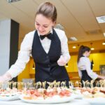 Ζητείται Προσωπικό για μπουφέ & σέρβις σε Ξενοδοχείο (1.200€+Διαμονή)