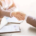 Ζητούνται 3 Εξωτερικοί Συνεργάτες για εξυπηρέτηση πελατών (900€+Extra Bonus)