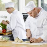 Ζητείται Μάγειρας για παρασκευή έτοιμων γευμάτων