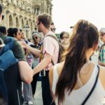 Ζητείται Tour leader για ολοήμερες εκδρομές σε αρχαιολογικούς προορισμούς (Μισθός 1.100€)