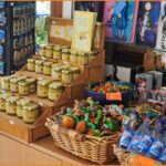 Ζητείται Πωλήτρια - Πωλητής για τουριστικό κατάστημα (Μισθός 900€)