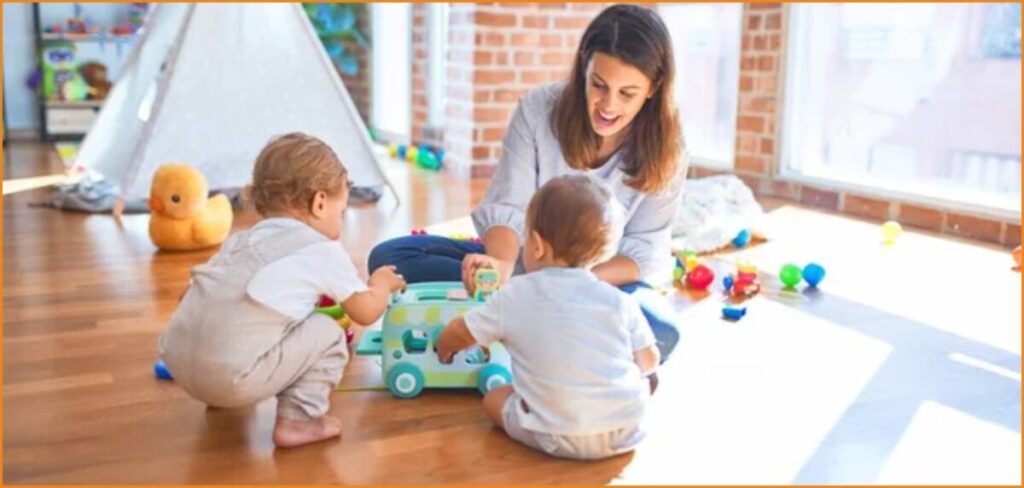 Ζητείται babysitter για να φροντίζει δίδυμα 2,5 ετών (Μερική απασχόληση - 9€/ώρα)