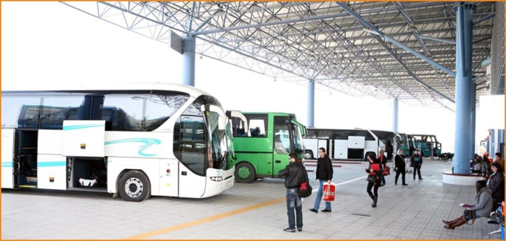 Ζητείται υπάλληλος έκδοσης εισιτηρίων από ΚΤΕΛ