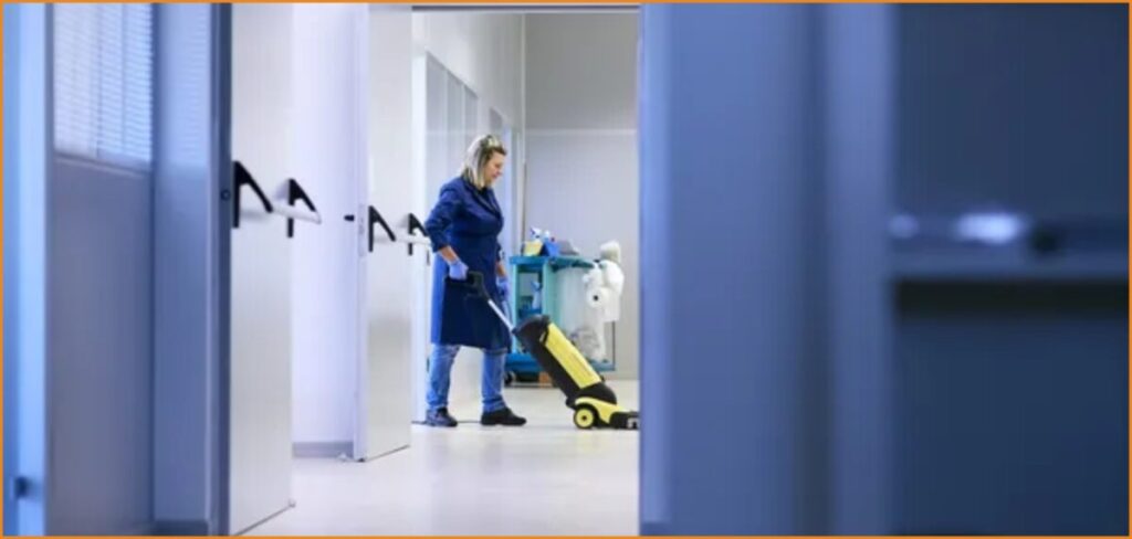 Ζητείται καθαρίστρια για καθαρισμό οικοδομών και γραφείων