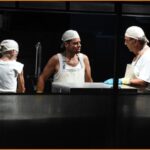 Ζητείται άντρας για την λάντζα, σαλάτες και κρύα κουζίνα (Μισθός 1.500€ + διαμονή)