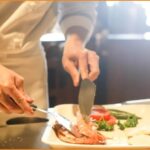 Ζητείται μάγειρας Α’+Β’ από κατάλυμα πολυτελείας (Μισθός+διαμονή+διατροφή)