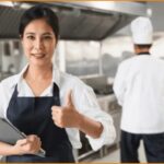 Ζητείται γυναίκα βοηθός για τηγάνια από εστιατόριο (Μισθός από 2.000€+διαμονή+διατροφή)