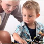 Ζητείται babysitter για την απασχόληση και την φροντίδα παιδιού (Part-time-10€/ώρα)