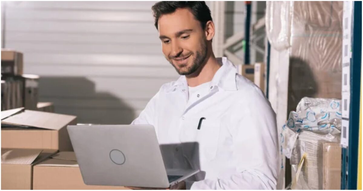 Ζητείται υπάλληλος e-shop & αποθήκης από εταιρεία ανδρικής ένδυσης (Part-time)