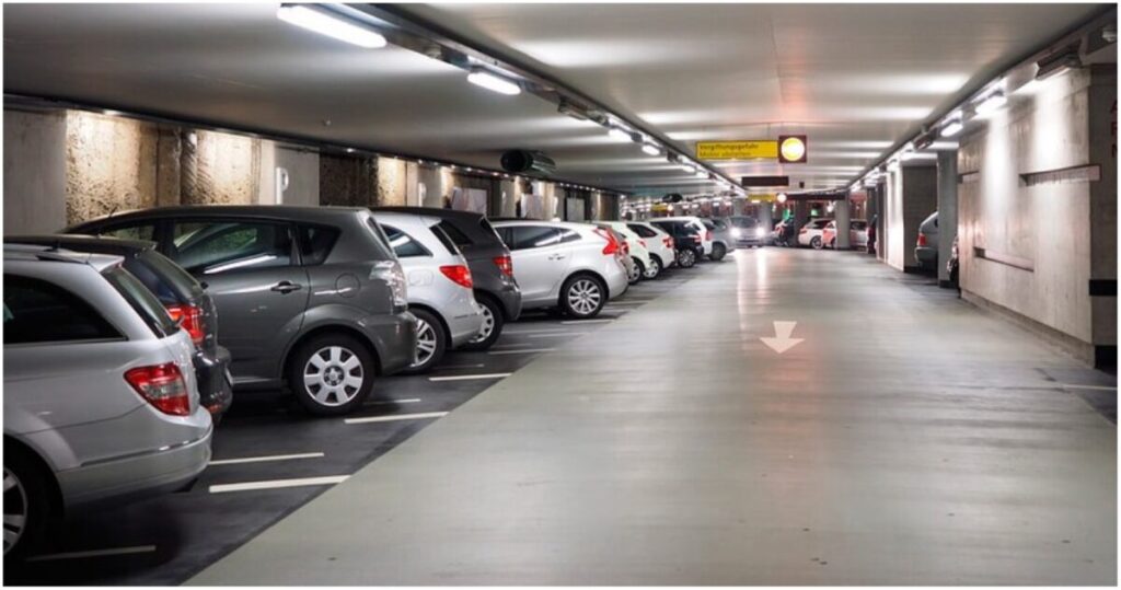 Parking ξενοδοχείου αναζητά υπεύθυνο βάρδιας/παρκαδόρο για πλήρη απασχόληση
