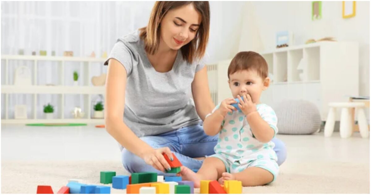 Νταντά ζητείται για τη δημιουργική απασχόληση ενός παιδιού & δουλειές γύρω από αυτό