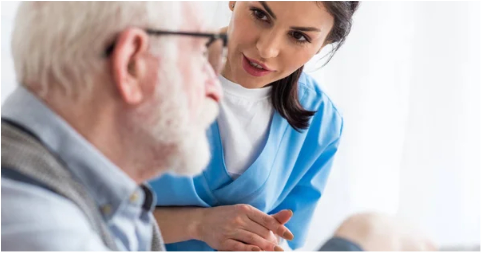 Γηροκόμος ζητείται για βοήθεια σε άτομο με Parkinson