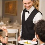 Υπάλληλος service ζητείται από bar-restaurant εντός μουσειακού χώρου