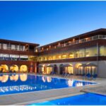 Εργασία στο BLUE DOLPHIN HOTEL: Θέσεις για Μάγειρες, Καμαριέρες & Σερβιτόρους