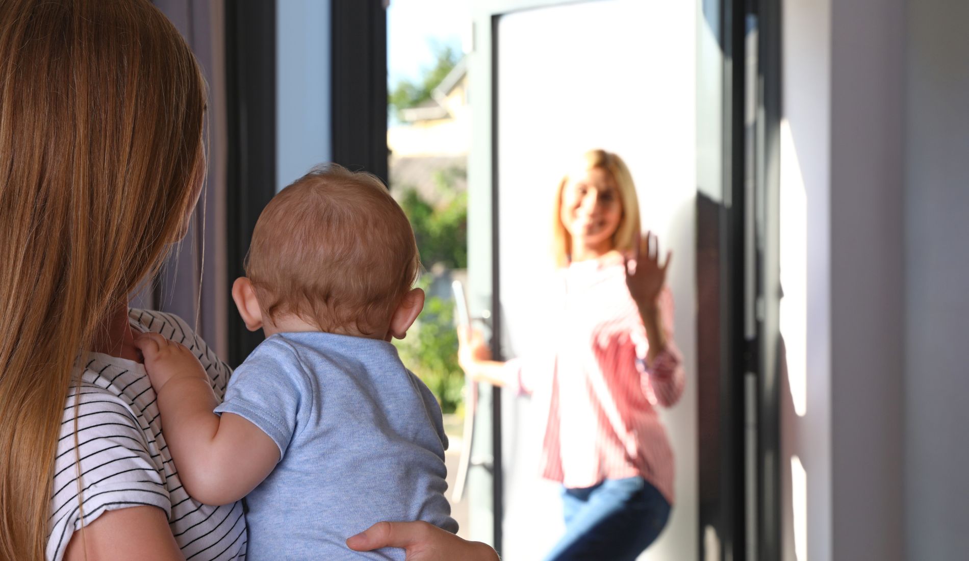Babysitter ζητείται για τη φροντίδα ενός παιδιού & ελαφριές οικιακές δoυλειές