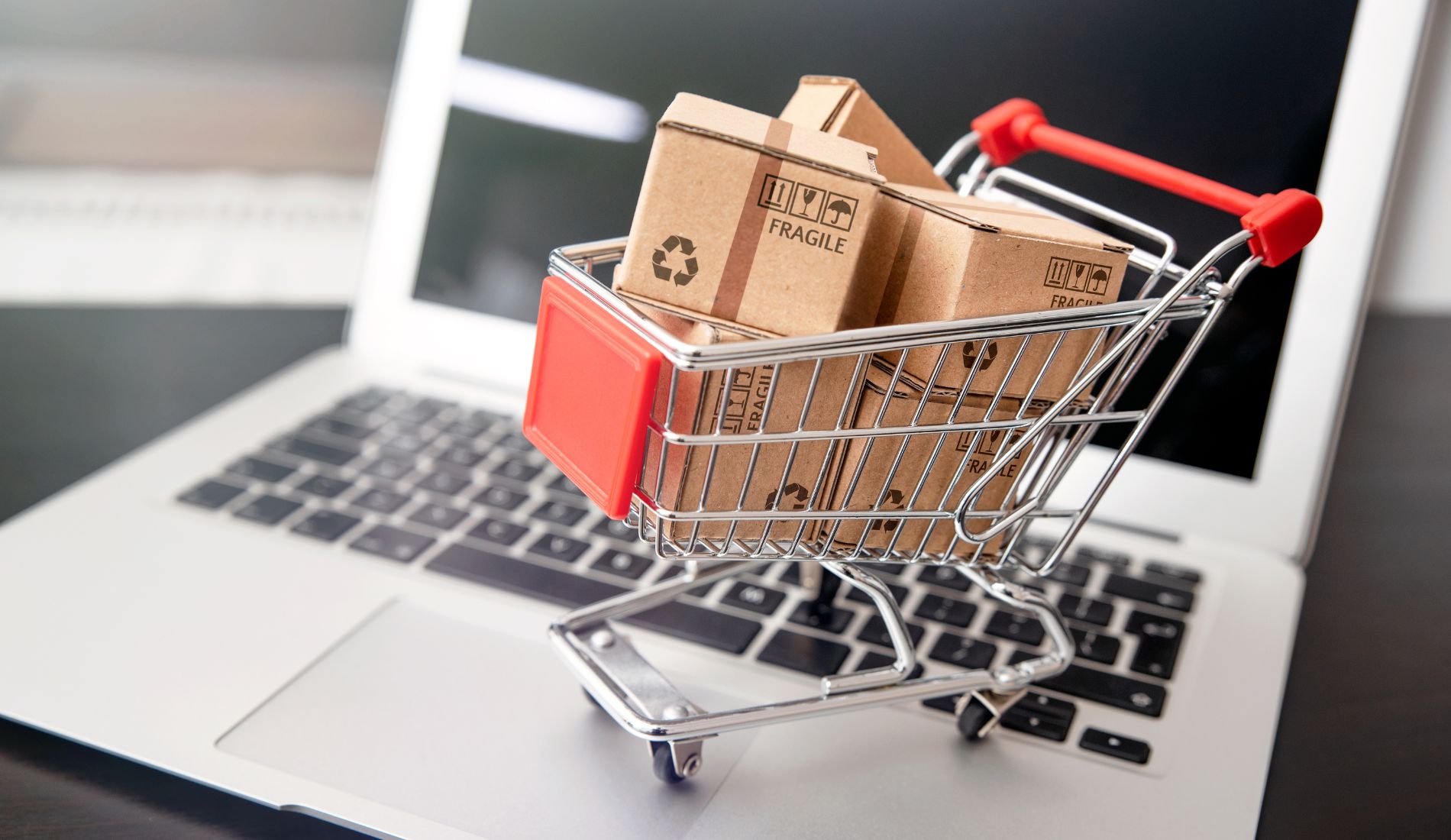 Υπάλληλος e-shop ζητείται από κατάστημα εσωτερικής διακόσμησης