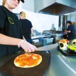 Η Pizza Express αναζητά προσωπικό κουζίνας για βραδινή απασχόληση